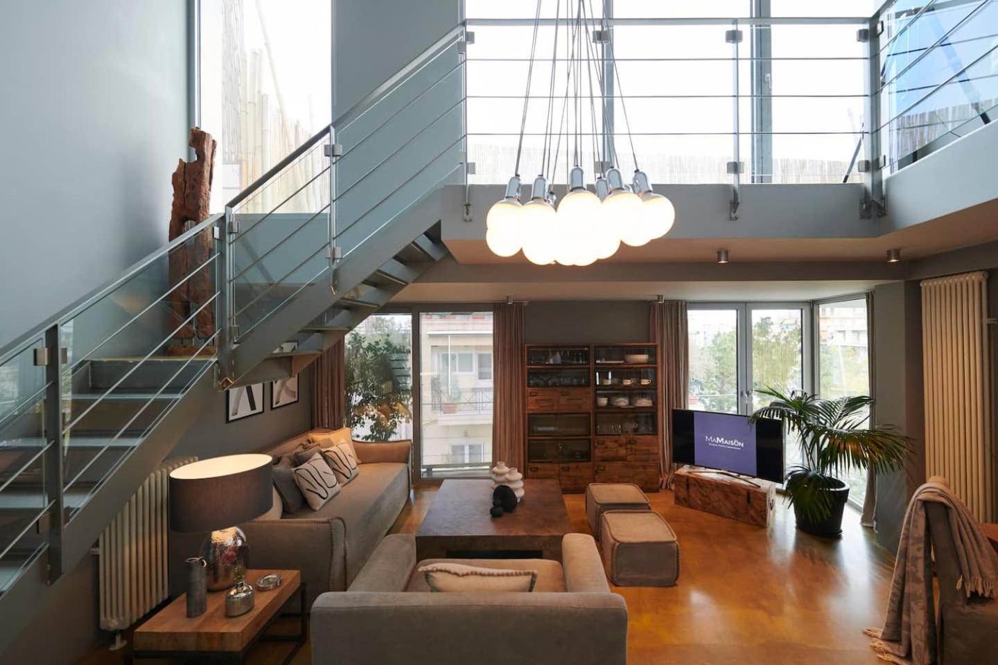 Ma Maison No5 Penthouse Loft, Private Heated Pool, Acropolis View, Ultra High Speed Internet 300 Mbps, Short Walk To Acropolis, Parking Upon Request, 1' From Metro Aten Exteriör bild