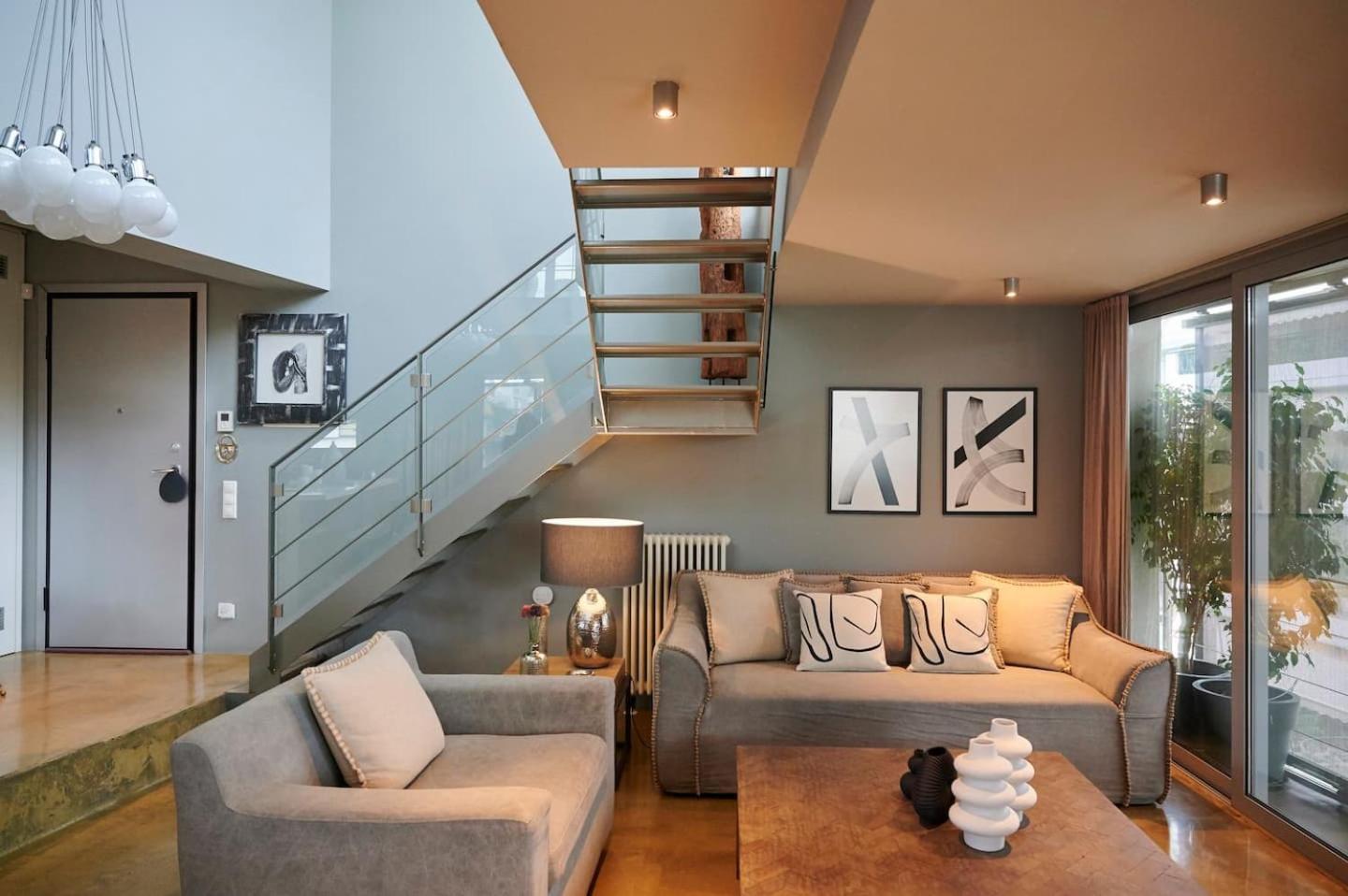 Ma Maison No5 Penthouse Loft, Private Heated Pool, Acropolis View, Ultra High Speed Internet 300 Mbps, Short Walk To Acropolis, Parking Upon Request, 1' From Metro Aten Exteriör bild