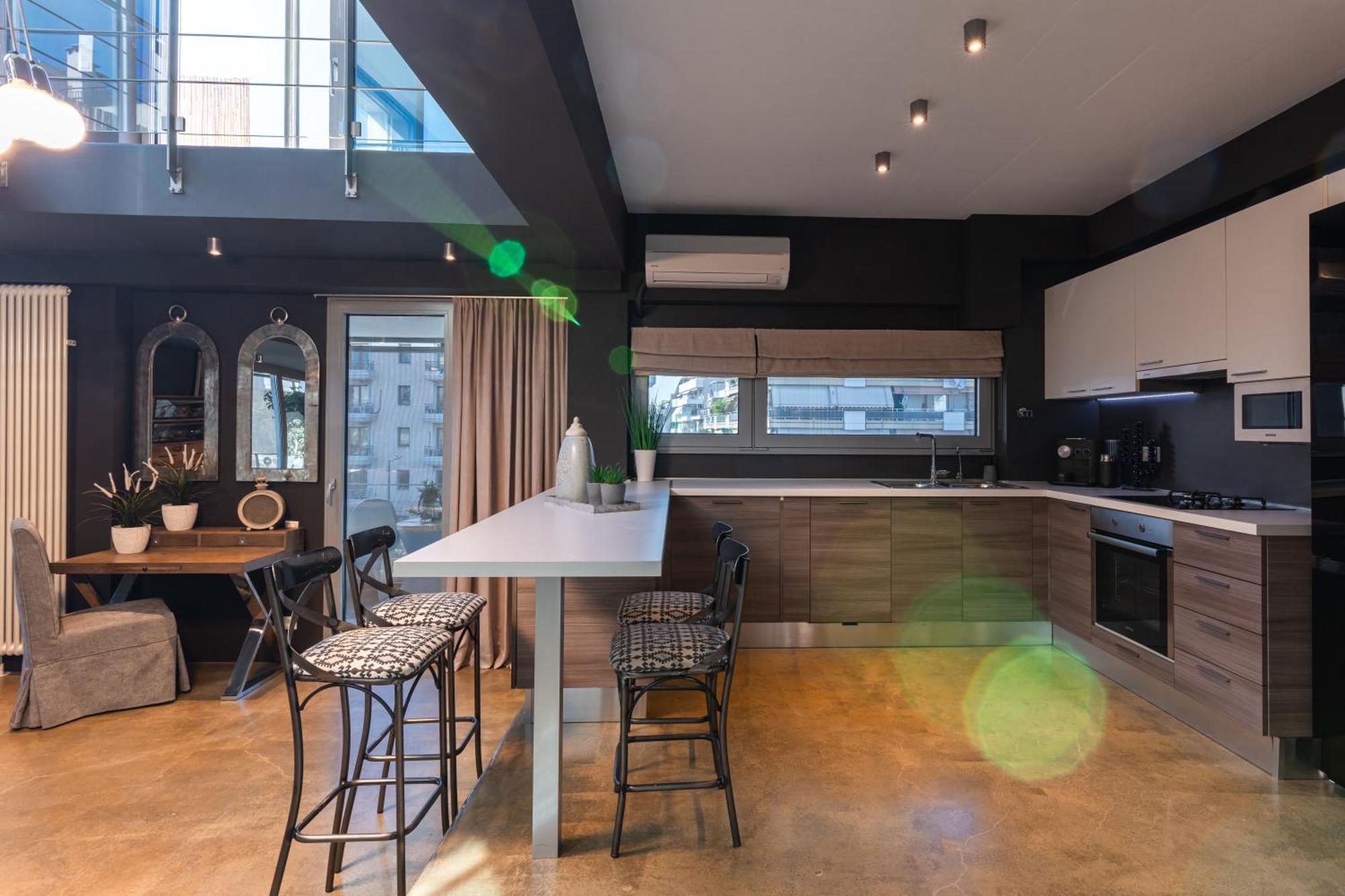 Ma Maison No5 Penthouse Loft, Private Heated Pool, Acropolis View, Ultra High Speed Internet 300 Mbps, Short Walk To Acropolis, Parking Upon Request, 1' From Metro Aten Exteriör bild