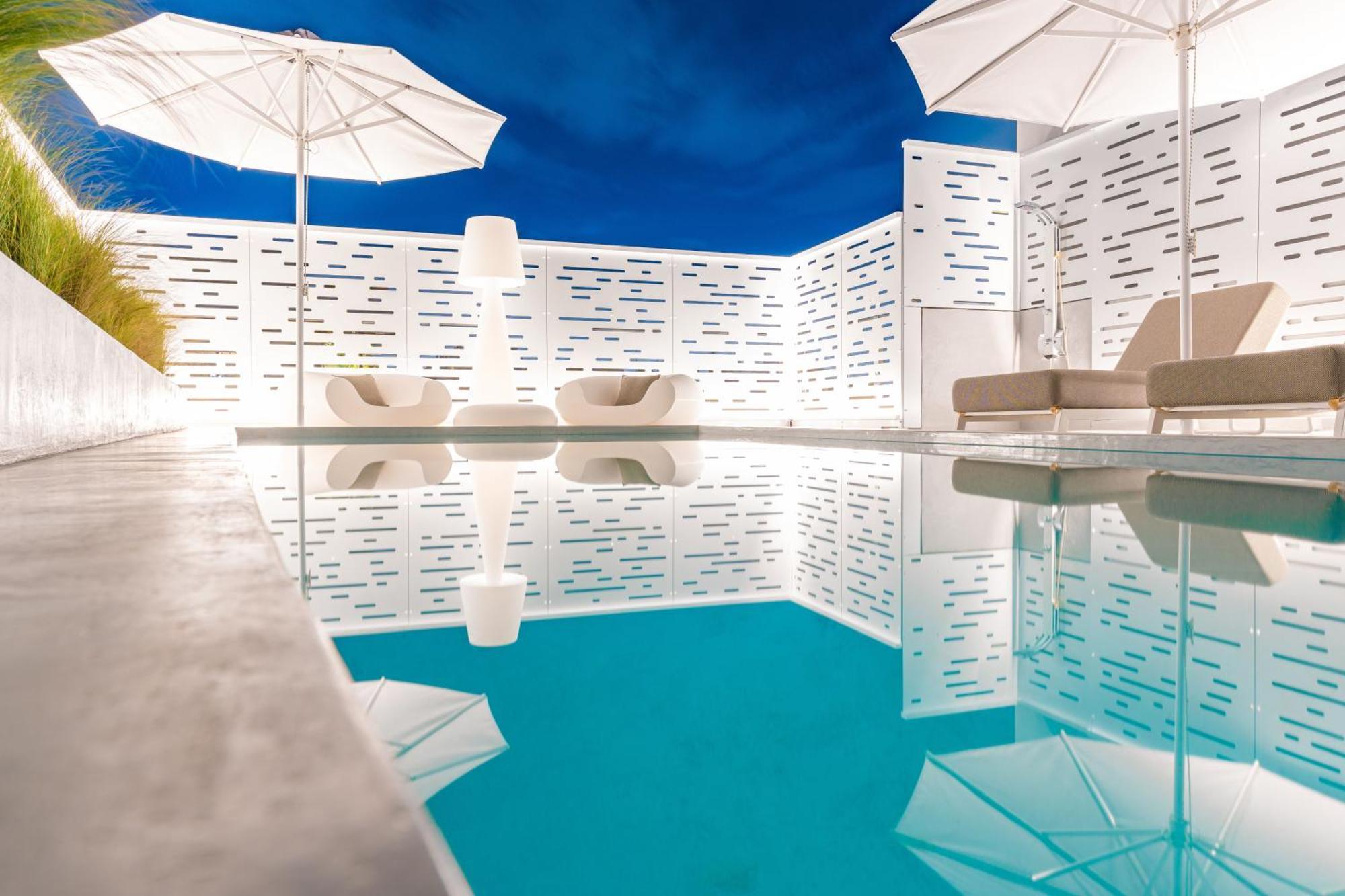 Ma Maison No5 Penthouse Loft, Private Heated Pool, Acropolis View, Ultra High Speed Internet 300 Mbps, Short Walk To Acropolis, Parking Upon Request, 1' From Metro Aten Exteriör bild